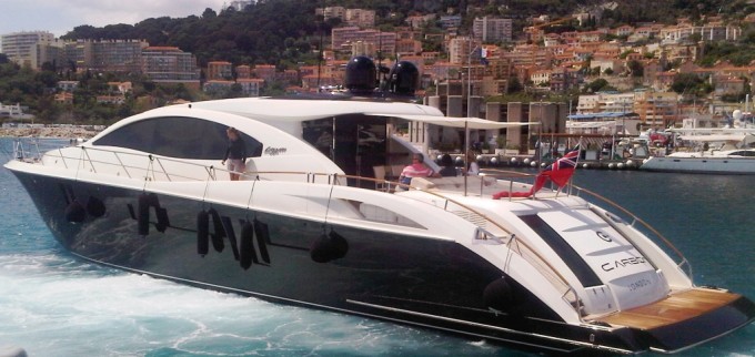 Motor yacht�Carbon